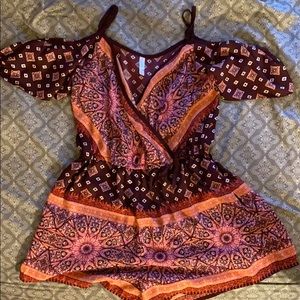 Target romper (xhilaration)